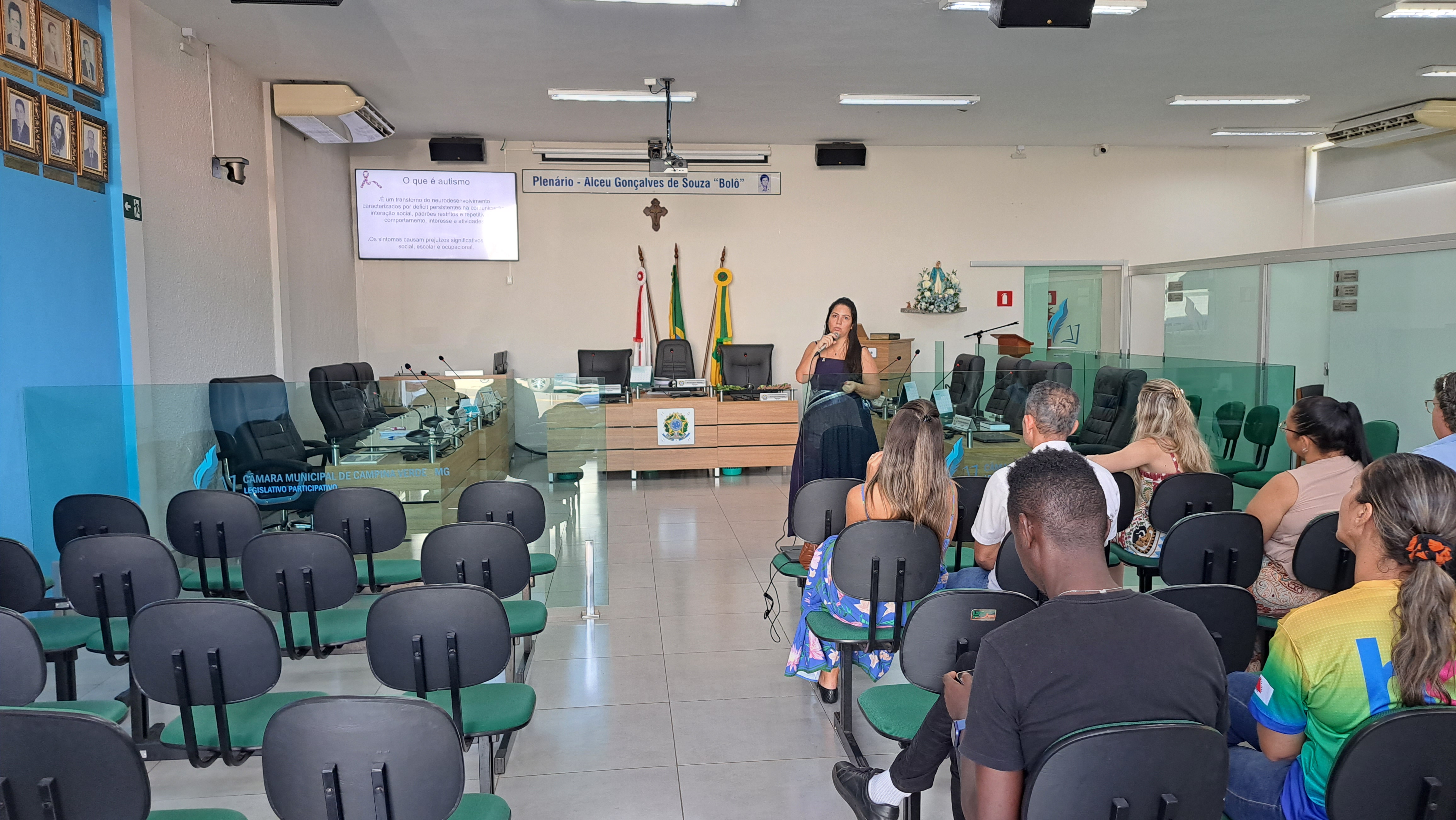 Abril Azul e Verde: Câmara promove palestras sobre inclusão, autismo e saúde no trabalho 