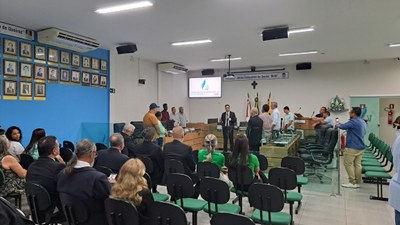 Câmara Municipal de Campina Verde realiza 12ª Sessão Ordinária