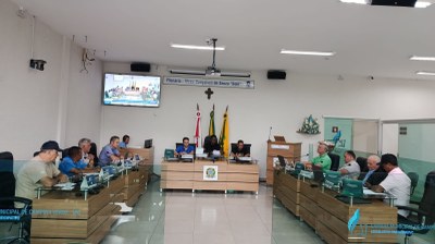 Câmara Municipal de Campina Verde realiza 2ª Sessão Extraordinária