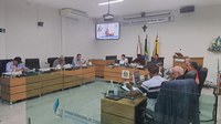 Câmara Municipal de Campina Verde realizou a 8ª reunião ordinária com aprovação de projetos e homenagens importantes