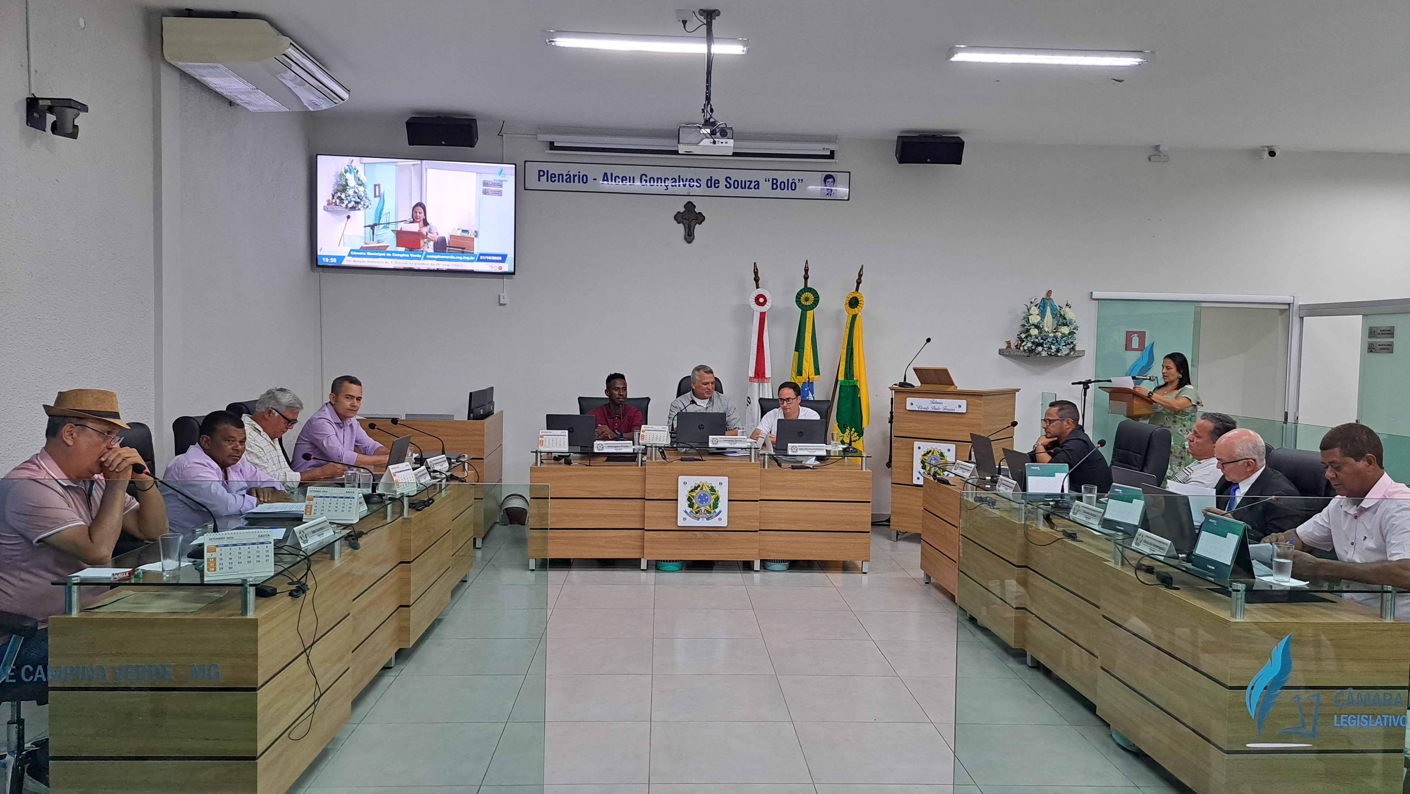 Câmara Municipal realiza a 16ª Sessão Ordinária do ano