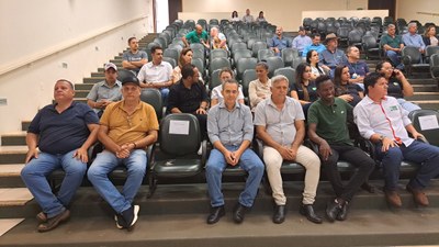 Presidente da Câmara Municipal e vereadores participam do lançamento do quadro de shows da Expoverde 2026