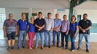 Vereador Vanderlei do Hospital participa da entrega de ar condicionado para a APAE de Campina Verde